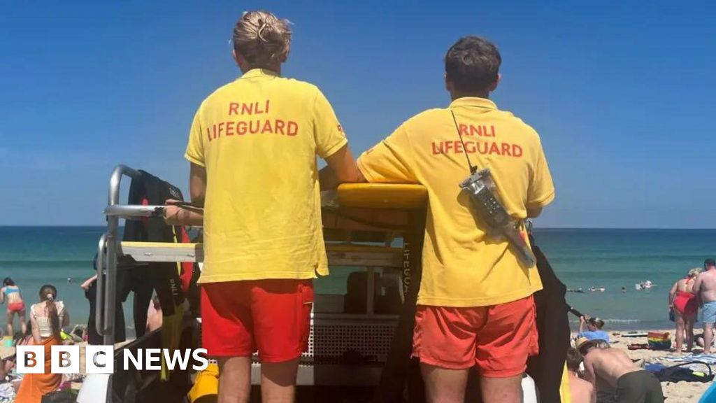 More Lifeguards on SW England Beaches This Summer