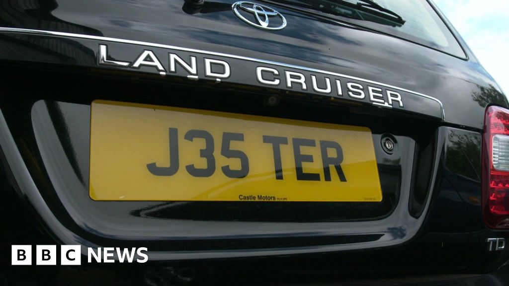 Jethro's J35 Number Plate Fetches £30.5k at Auction
