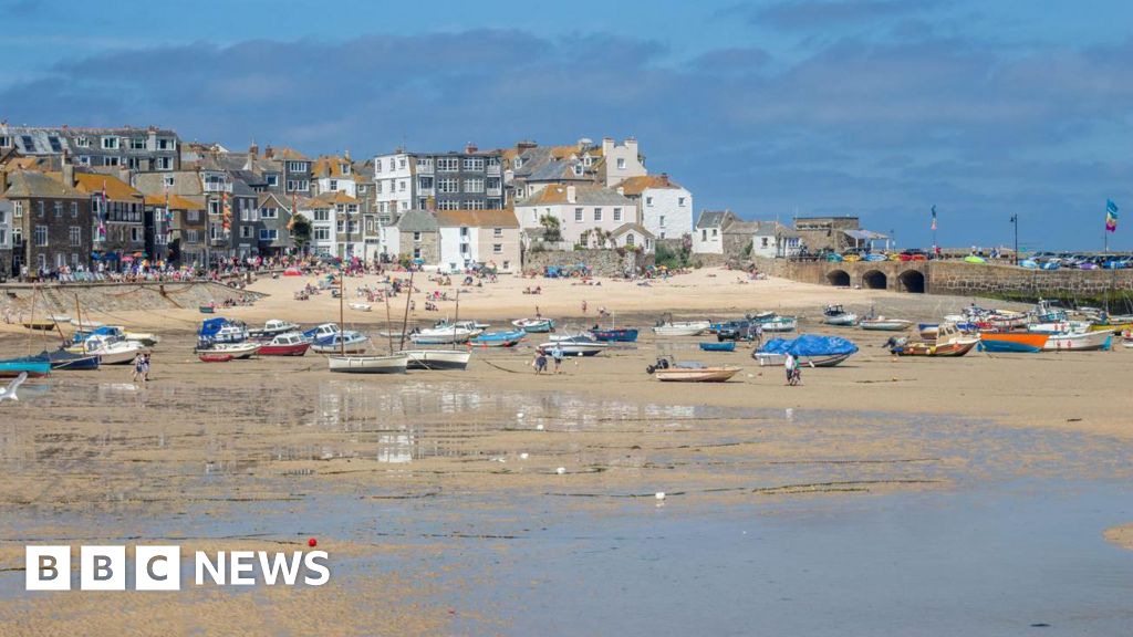 Cornwall's Appeal: Lifestyle, Not Jobs, Drives Relocation